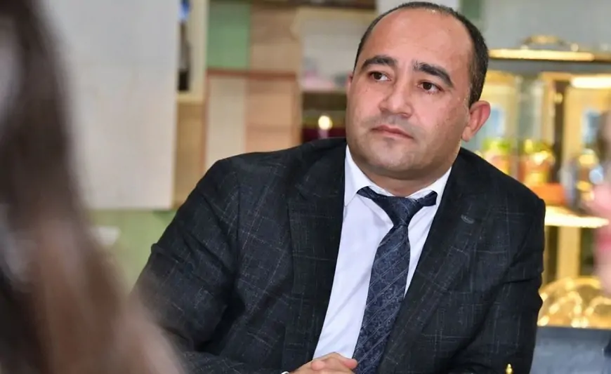 Azərbaycanda deputat evinə getdiyi qadının əri tərəfindən tutuldu - Pəncərədən QAÇDI