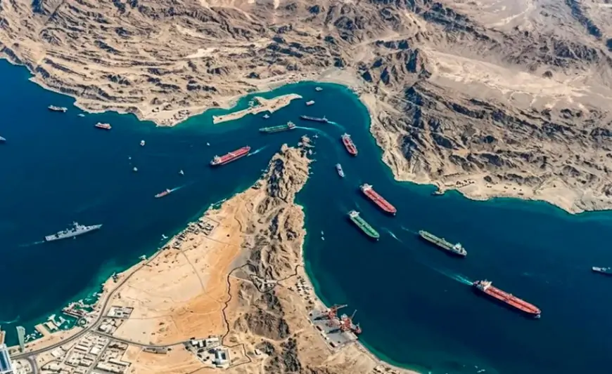 İran Hörmüz boğazını açdı - Livandakı atəşkəsdən sonra