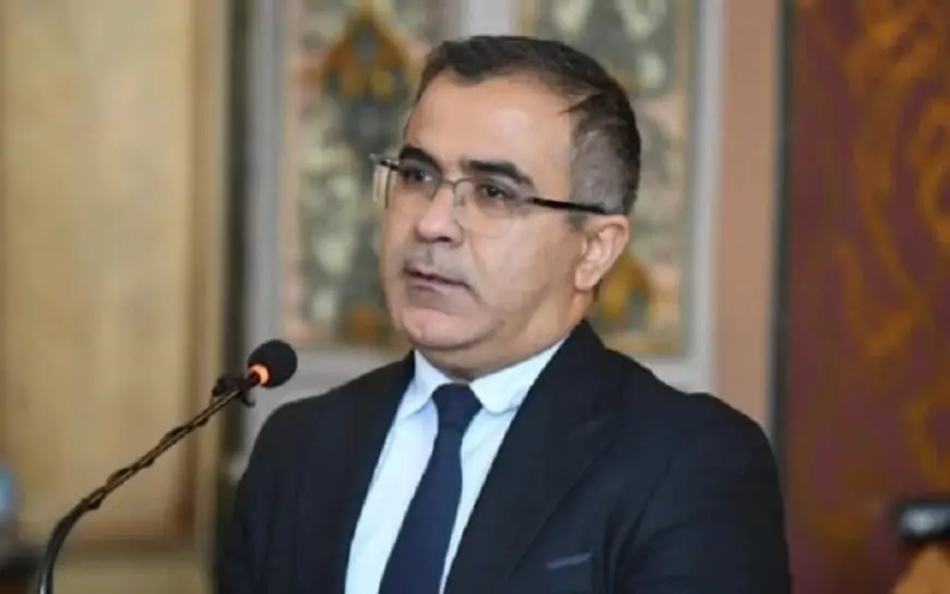 "Azərpoçt"un rəhbəri işdən ÇIXDI 