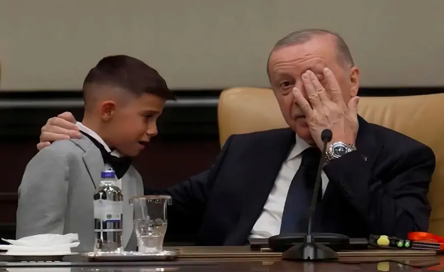 Ərdoğan azyaşlı Mutlucanın şeirinə kövrəldi - Həmin günü xatırladı + VİDEO