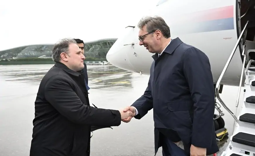 Serbiya Prezidenti Azərbaycana gəldi 