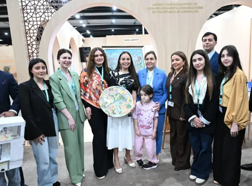 Leyla Əliyeva və Arzu Əliyeva "Urban Expo" sərgisi ilə tanış olublar 