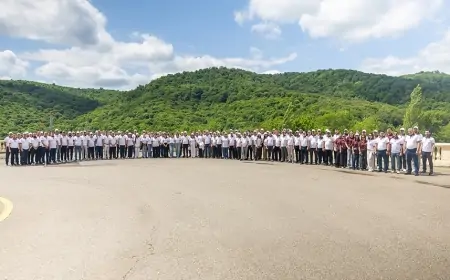 Veysəloğlu Şirkətlər Qrupu “Süni Zəka Dövründə Liderlik” mövzusunda forum keçirib 