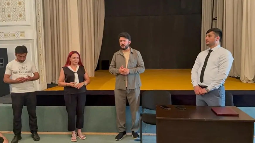 Füzuli Dövlət Dram Teatrında Dünya Gənc Türk Yazarlar Birliyinin yeni üzvlərinin təqdimatı keçirilib 