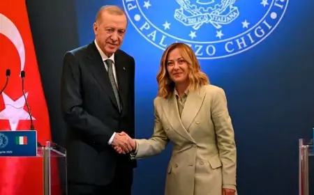 Meloni Ərdoğana zəng edib elə bir xahiş etdi ki... - "O yanımda oturmasın" + FOTOLAR