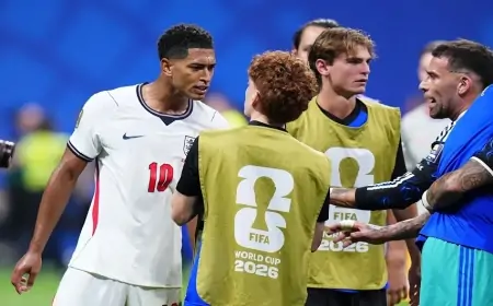 Bellinqem argentinalı futbolçuya niyə şillə vurub? - Səbəb söyüş imiş
