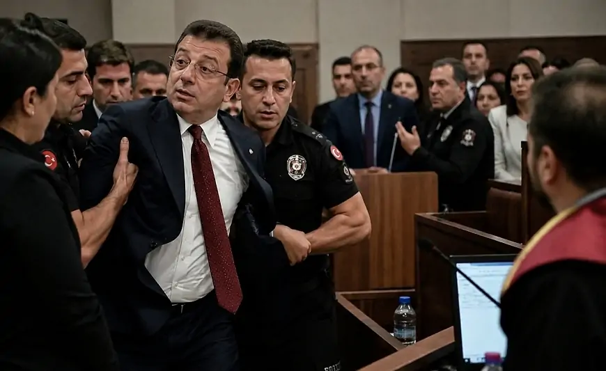 İmamoğlu öz məhkəməsindən zorla çıxarıldı - "Klounluq edə bilməzsiniz"