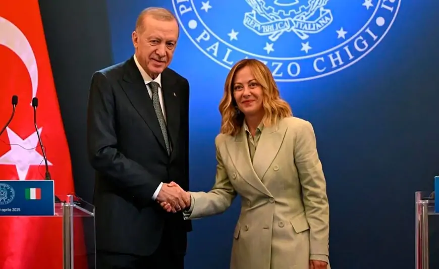 Meloni Ərdoğana zəng edib elə bir xahiş etdi ki... - "O yanımda oturmasın" + FOTOLAR
