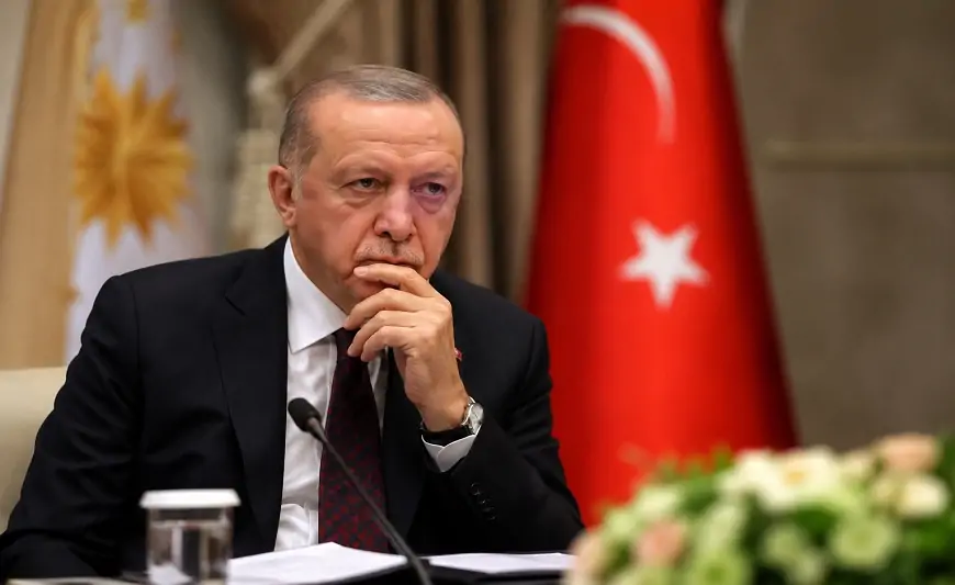 Ərdoğanın səhhəti ilə bağlı şayiələr yayılır - O, niyə görünmür?