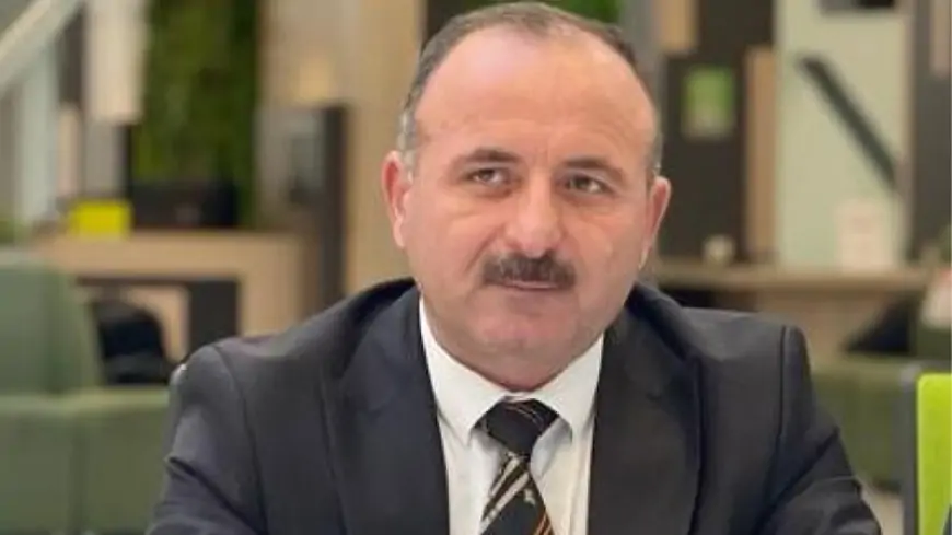 “Səs” qəzetindən SSRİ bayrağına görə həbs olunan əməkdaşla bağlı açıqlama - "Yaxşı araşdırmaçıdır"
