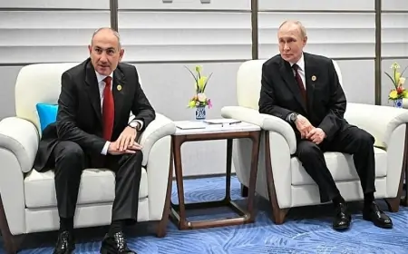 "Paşinyanın ermənicə danışması qəribə gəldi, o əvvəllər belə etmirdi" - Putinin köməkçisi