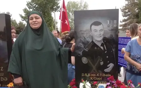 Şəhid Xudayarın anası bütün Bərdəni boğaza yığıb - Samir Feyruzov yazır