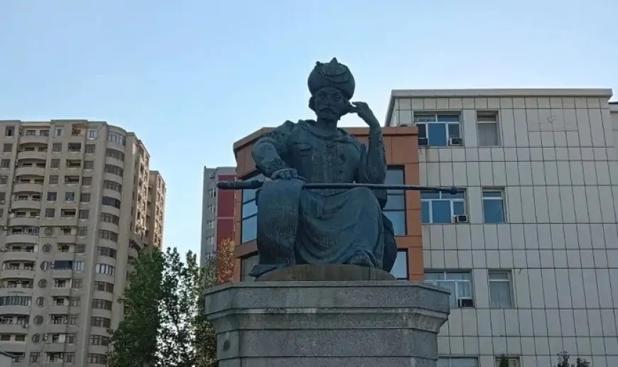 Xətainin Bakıdakı heykəlində BAŞQA AD - Kimin nəvəsidir? + FOTO