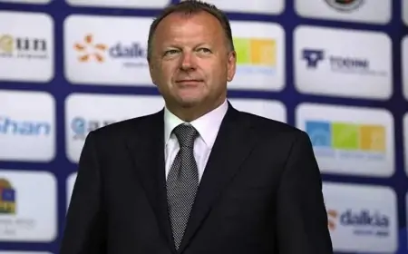 Prezident onu “Dostluq” ordeni ilə təltif etdi 