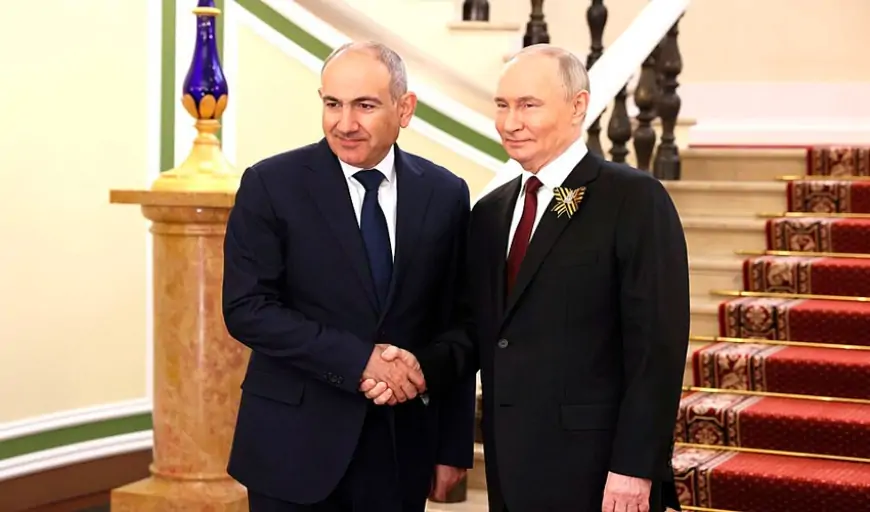 Paşinyan Vladimir Putini təbrik etdi 