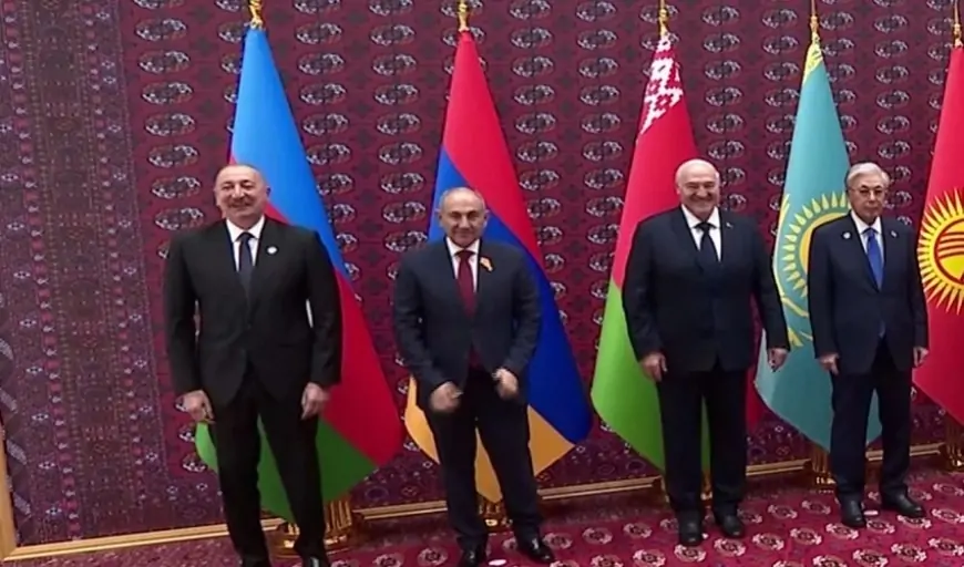 “Bizdən heç yerə qaça bilməz” - Paşinyana replika+Video